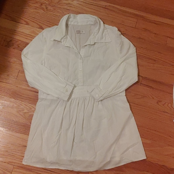 2 white maternity blouses - Picture 2 of 5